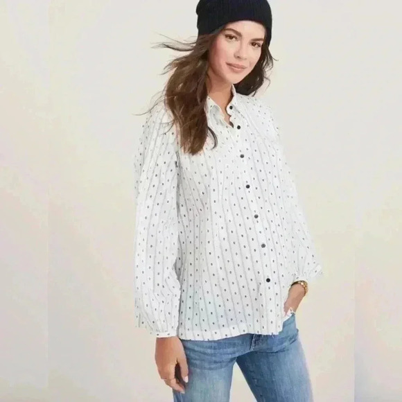 Hatch Embroidered Button Down Top Like New - Picture 1 of 4